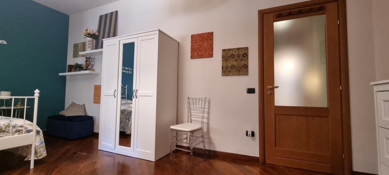 Apartamento Via Battisti 109 Caserta Exterior foto